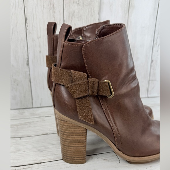 Brown Ankle Boot Bootie Zip Up Faux Leather Strap Target Womens 6.5 Block Heel - Picture 14 of 14